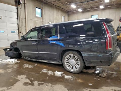 2016 Cadillac Escalade ESV, VIN 1GYS4KKJ4GR365084. Фото 2 з 6 з аукціону Copart. Каталог авто зі США OpenDataCar.