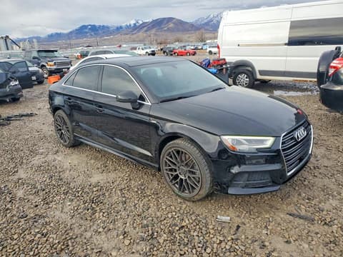 2018 Audi A3, VIN WAUJ8GFF4J1082423. Фото 4 з 6 з аукціону Copart. Каталог авто зі США OpenDataCar.