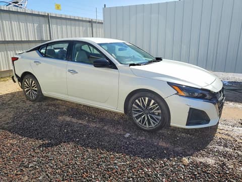 2025 Nissan Altima, VIN 1N4BL4DV1SN301160. Фото 4 з 6 з аукціону Copart. Каталог авто зі США OpenDataCar.