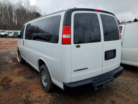 2019 Chevrolet Express 3500, VIN 1GAZGLF16K1368905. Фото 2 з 6 з аукціону Copart. Каталог авто зі США OpenDataCar.