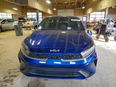 2023 Kia Forte, VIN 3KPF24AD4PE512780. Zdjęcie 5 z 6 z aukcji Copart. Katalog aut z USA OpenDataCar.