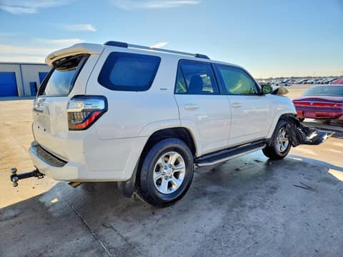 2019 Toyota 4Runner, VIN JTEZU5JR0K5210010. Фото 3 з 6 з аукціону Copart. Каталог авто зі США OpenDataCar.