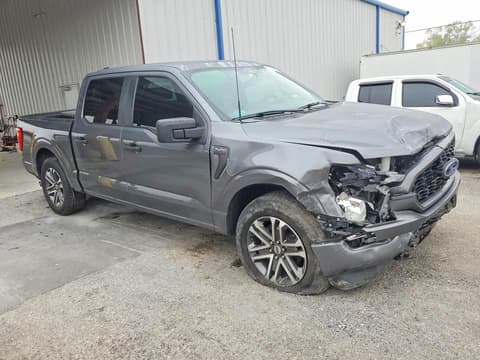 2022 Ford F-150 Lightning, VIN 1FTEW1CP1NFC02563. Фото 4 з 6 з аукціону Copart. Каталог авто зі США OpenDataCar.