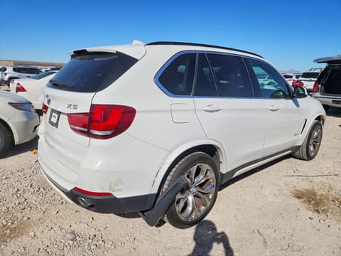 2015 Bmw X5, VIN 5UXKS4C50F0J99205. Фото 3 з 6 з аукціону Copart. Каталог авто зі США OpenDataCar.