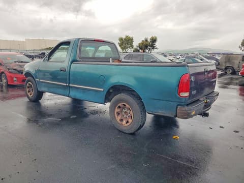 1998 Ford F-250, VIN 1FTRF2764WKC14983. Фото 2 з 6 з аукціону Copart. Каталог авто зі США OpenDataCar.