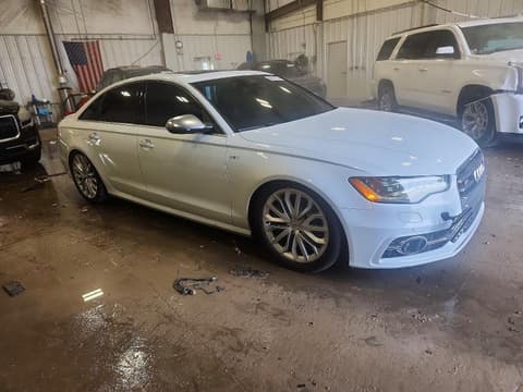 2013 Audi S6, VIN WAUJ2AFC4DN037094. Фото 4 з 6 з аукціону Copart. Каталог авто зі США OpenDataCar.
