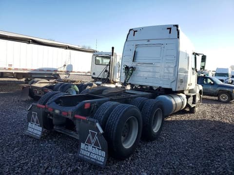 2016 Volvo VNL, VIN 4V4NC9EH4GN975280. Фото 4 з 6 з аукціону Copart. Каталог авто зі США OpenDataCar.