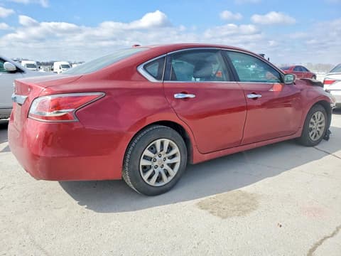 2015 Nissan Altima, VIN 1N4AL3AP0FN894611. Фото 3 з 6 з аукціону Copart. Каталог авто зі США OpenDataCar.