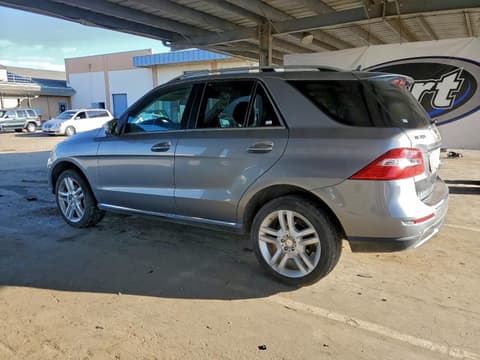 2015 Mercedes-benz ML-Class, VIN 4JGDA5HB2FA594817. Фото 2 з 6 з аукціону Copart. Каталог авто зі США OpenDataCar.
