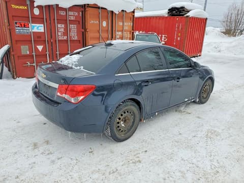 2015 Chevrolet Cruze, VIN 1G1PC5SB0F7258285. Zdjęcie 3 z 6 z aukcji Copart. Katalog aut z USA OpenDataCar.