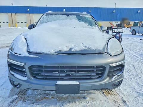2017 Porsche Cayenne, VIN WP1AE2A29HLA74933. Фото 5 з 6 з аукціону Copart. Каталог авто зі США OpenDataCar.