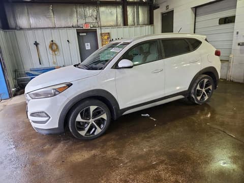 2017 Hyundai Tucson, VIN KM8J3CA22HU464825. Фото 1 з 6 з аукціону Copart. Каталог авто зі США OpenDataCar.