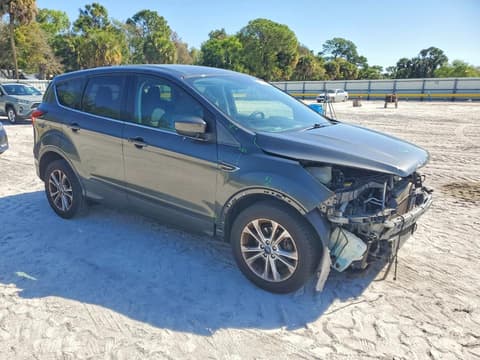 2019 Ford Escape, VIN 1FMCU0GD3KUA44656. Фото 4 з 6 з аукціону Copart. Каталог авто зі США OpenDataCar.