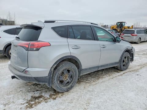 2018 Toyota RAV4, VIN 2T3RFREV9JW783900. Фото 3 з 6 з аукціону Copart. Каталог авто зі США OpenDataCar.