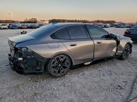 2025 Bmw i5, VIN WBY43FK04SCT59585. Фото 3 из 6 с аукциона Copart. Каталог авто из США OpenDataCar.