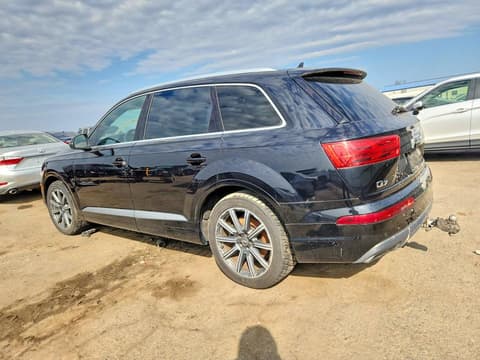 2017 Audi Q7, VIN WA1VAAF76HD003643. Фото 2 з 6 з аукціону Copart. Каталог авто зі США OpenDataCar.