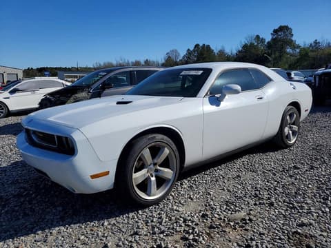 2010 Dodge Challenger, VIN 2B3CJ4DV9AH320598. Фото 1 з 6 з аукціону Copart. Каталог авто зі США OpenDataCar.