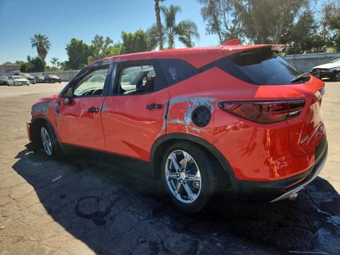 2026 Chevrolet Blazer, VIN 3GNKBCR43TS131356. Фото 2 из 6 с аукциона Copart. Каталог авто из США OpenDataCar.