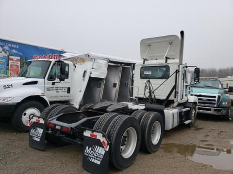 2019 Mack Anthem, VIN 1M1AN4GY8KM007542. Photo 4 of 6 from Copart auction. OpenDataCar US salvage catalog.