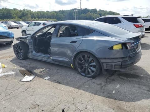 2013 Tesla Model S, VIN 5YJSA1CPXDFP07277. Фото 2 з 6 з аукціону Copart. Каталог авто зі США OpenDataCar.