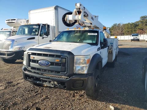2016 Ford F-550 Super Duty, VIN 1FDUF5GT2GEC62981. Фото 2 з 6 з аукціону Copart. Каталог авто зі США OpenDataCar.