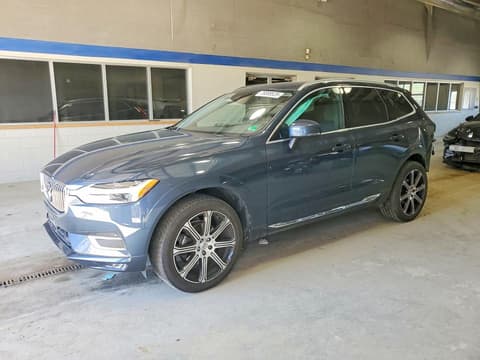 2021 Volvo XC60, VIN YV4102RL2M1685225. Фото 1 з 6 з аукціону Copart. Каталог авто зі США OpenDataCar.