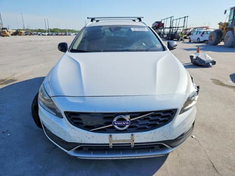 2017 Volvo V60 Cross Country, VIN YV440MWK5H1038683. Фото 5 из 6 с аукциона Copart. Каталог авто из США OpenDataCar.