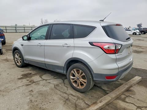 2017 Ford Escape, VIN 1FMCU0GD0HUE38768. Фото 2 з 6 з аукціону Copart. Каталог авто зі США OpenDataCar.