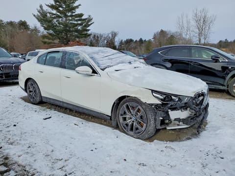 2026 Bmw 5 Series, VIN WBA53FJ03TCV98440. Фото 4 з 6 з аукціону Copart. Каталог авто зі США OpenDataCar.