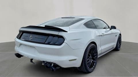 2019 Ford Mustang, VIN 1FA6P8CF5K5186389. Фото 4 из 6 с аукциона Copart. Каталог авто из США OpenDataCar.