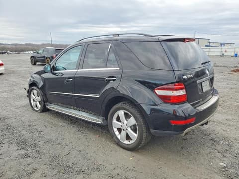 2011 Mercedes-benz ML-Class, VIN 4JGBB8GB1BA725799. Фото 2 з 6 з аукціону Copart. Каталог авто зі США OpenDataCar.