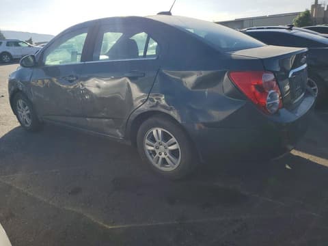 2016 Chevrolet Sonic, VIN 1G1JC5SH8G4146296. Фото 2 з 6 з аукціону Copart. Каталог авто зі США OpenDataCar.