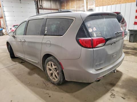2017 Chrysler Pacifica, VIN 2C4RC1BG6HR668689. Zdjęcie 2 z 6 z aukcji Copart. Katalog aut z USA OpenDataCar.