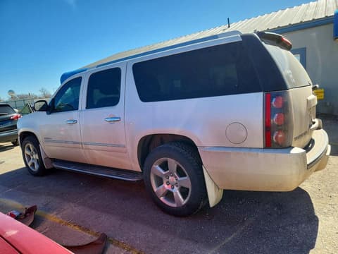2013 Gmc Yukon XL, VIN 1GKS2MEF8DR311835. Фото 2 з 6 з аукціону Copart. Каталог авто зі США OpenDataCar.