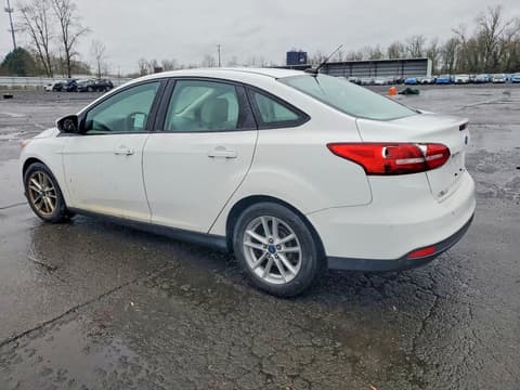 2015 Ford Focus, VIN 1FADP3F27FL250470. Фото 2 з 6 з аукціону Copart. Каталог авто зі США OpenDataCar.
