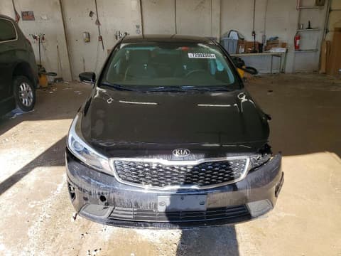 2018 Kia Forte, VIN 3KPFL4A75JE231828. Фото 5 з 6 з аукціону Copart. Каталог авто зі США OpenDataCar.