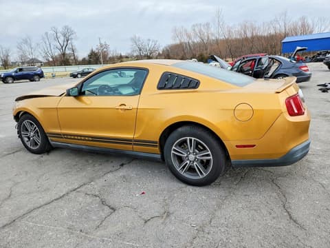2010 Ford Mustang, VIN 1ZVBP8ANXA5136750. Фото 2 з 6 з аукціону Copart. Каталог авто зі США OpenDataCar.