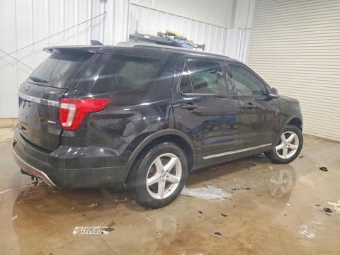 2016 Ford Explorer, VIN 1FM5K8D81GGB66572. Фото 3 з 6 з аукціону Copart. Каталог авто зі США OpenDataCar.