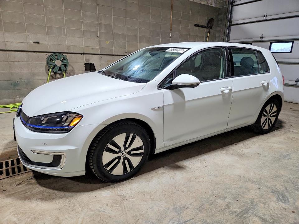 2015 Volkswagen e-Golf