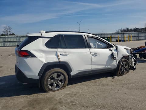 2025 Toyota RAV4, VIN 2T3W1RFV5SC318596. Фото 3 з 6 з аукціону Copart. Каталог авто зі США OpenDataCar.