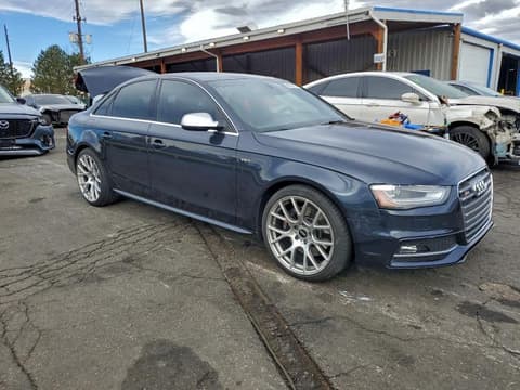 2013 Audi S4, VIN WAUBGAFL8DA045826. Фото 4 из 6 с аукциона Copart. Каталог авто из США OpenDataCar.