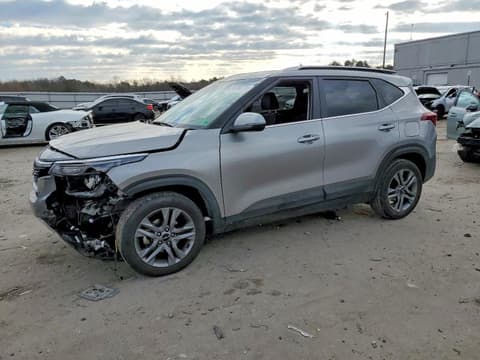 2023 Kia Seltos, VIN KNDEU2AA9P7395679. Фото 1 из 6 с аукциона Copart. Каталог авто из США OpenDataCar.