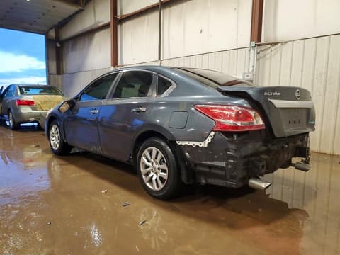 2013 Nissan Altima, VIN 1N4AL3AP0DN563492. Фото 2 з 6 з аукціону Copart. Каталог авто зі США OpenDataCar.