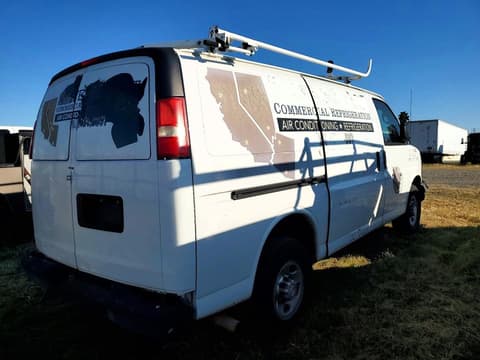 2015 Chevrolet Express 2500, VIN 1GCWGFCF6F1240357. Фото 3 з 6 з аукціону Copart. Каталог авто зі США OpenDataCar.