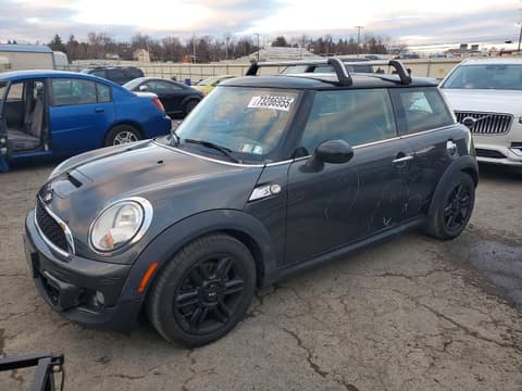 2013 Mini Cooper, VIN WMWSV3C58DT389734. Фото 1 з 6 з аукціону Copart. Каталог авто зі США OpenDataCar.