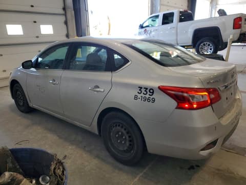 2018 Nissan Sentra, VIN 3N1AB7AP3JY330289. Фото 2 з 6 з аукціону Copart. Каталог авто зі США OpenDataCar.