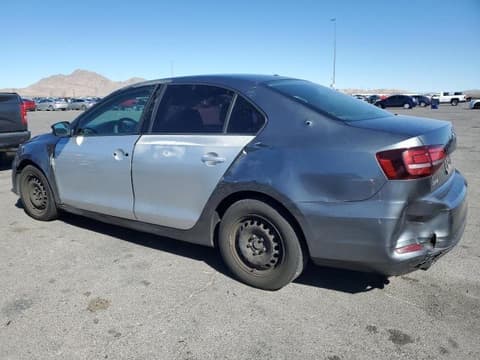 2017 Volkswagen Jetta, VIN 3VW2B7AJ1HM415756. Фото 2 з 6 з аукціону Copart. Каталог авто зі США OpenDataCar.