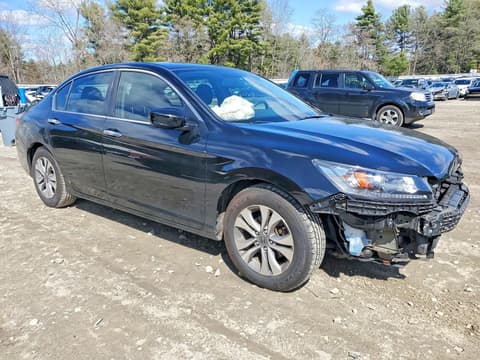 2015 Honda Accord, VIN 1HGCR2F34FA261880. Фото 4 з 6 з аукціону Copart. Каталог авто зі США OpenDataCar.