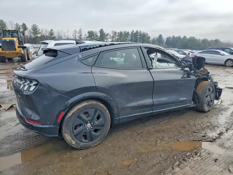 2022 Ford Mustang Mach-E, VIN 3FMTK2SU6NMA02385. Фото 3 з 6 з аукціону Copart. Каталог авто зі США OpenDataCar.