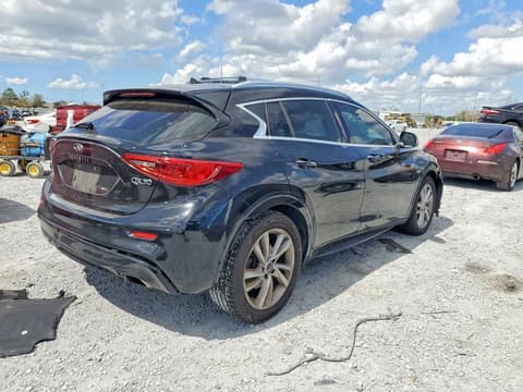 2018 Infiniti QX30, VIN SJKCH5CP0JA005218. Zdjęcie 3 z 6 z aukcji Copart. Katalog aut z USA OpenDataCar.